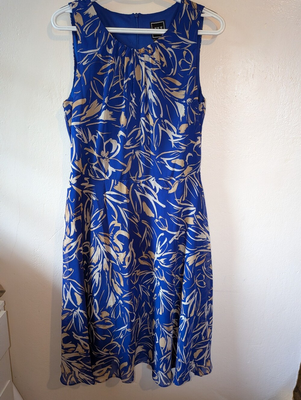 Jessica Howard Royal Blue and Cream Floral Fit-and-Flare Dress